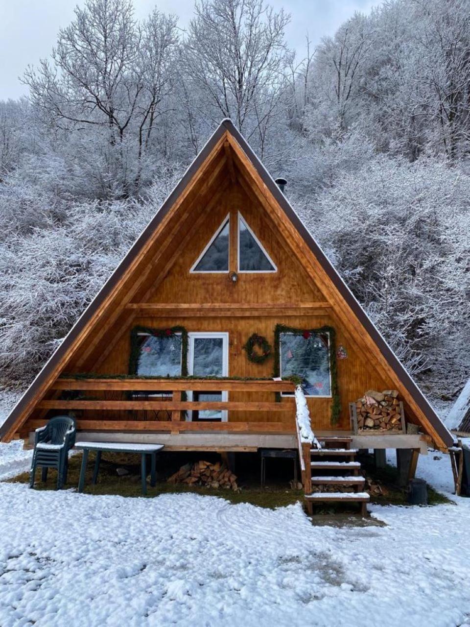 Cabanutze Satic Villa Rucăr Buitenkant foto