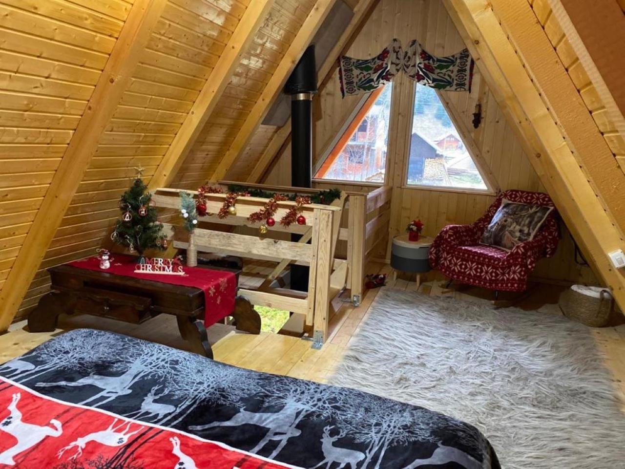 Cabanutze Satic Villa Rucăr Buitenkant foto