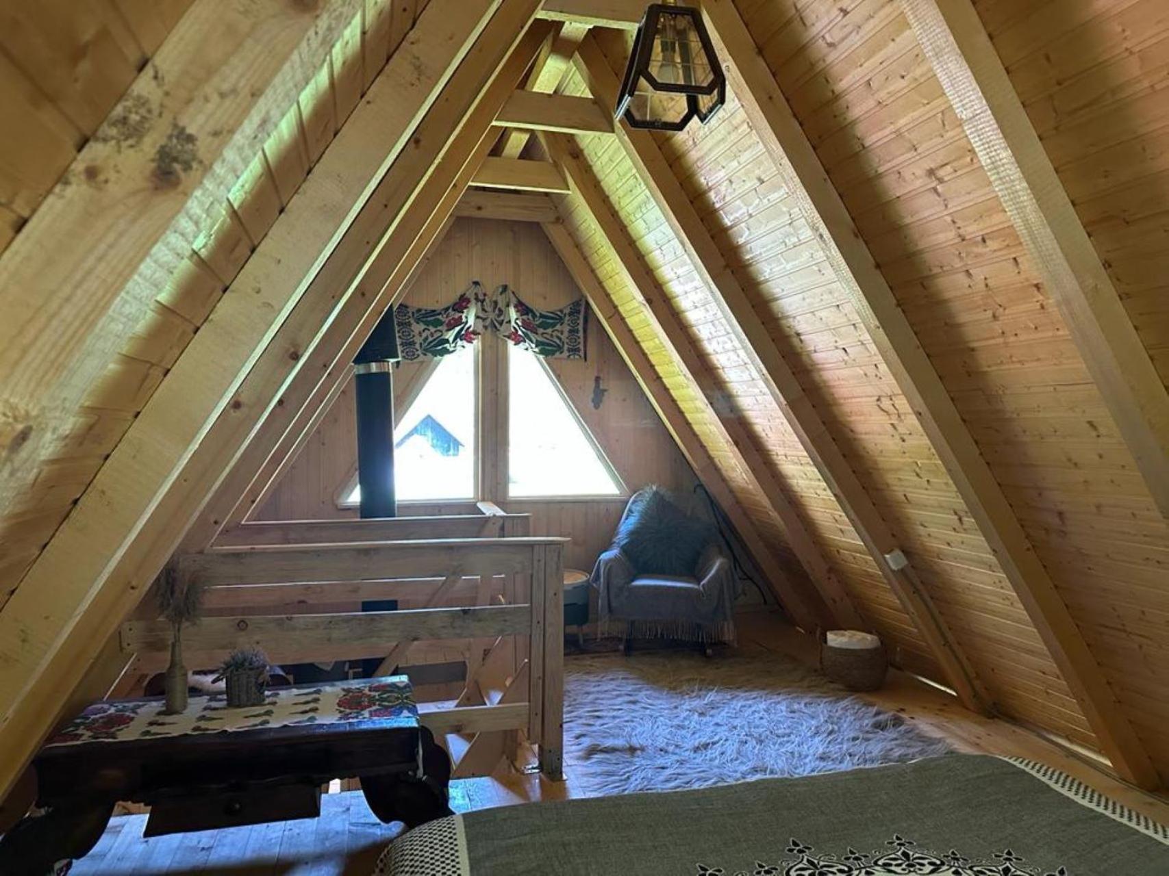 Cabanutze Satic Villa Rucăr Buitenkant foto