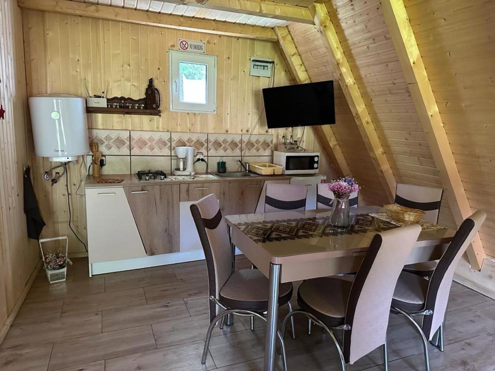 Cabanutze Satic Villa Rucăr Buitenkant foto